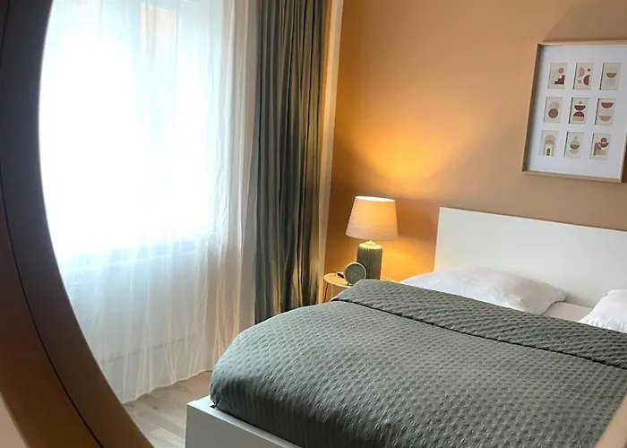 Stylish In Neukoelln Kiez Privat Parkplatz Appartement