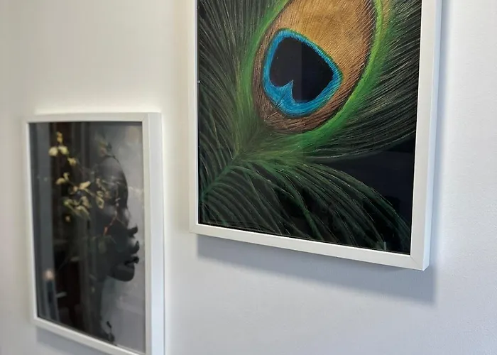 Stylish In Neukoelln Kiez Privat Parkplatz *