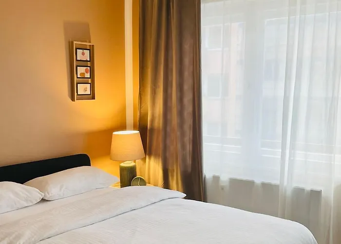 Appartement Stylish In Neukoelln Kiez Privat Parkplatz *