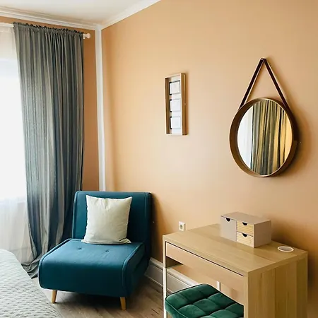 Apartment Gemuetliches In Neukoelln - Privat Parkplatz *