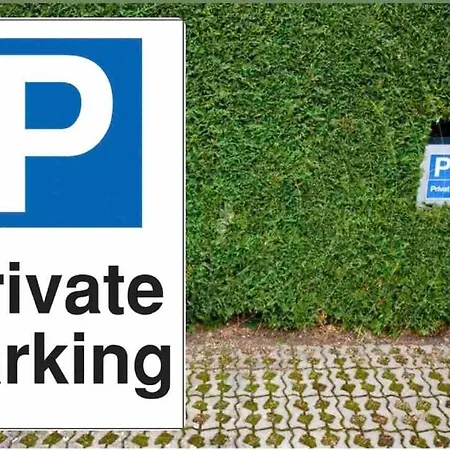 Apartment Gemuetliches In Neukoelln - Privat Parkplatz Berlin