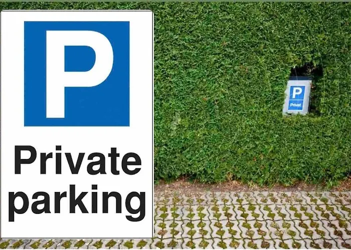 Apartamento Stylish In Neukoelln Kiez Privat Parkplatz Berlín